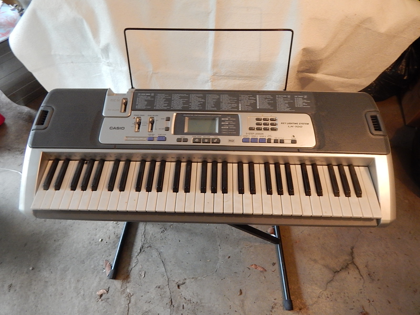 Casio Keyboard and Stand