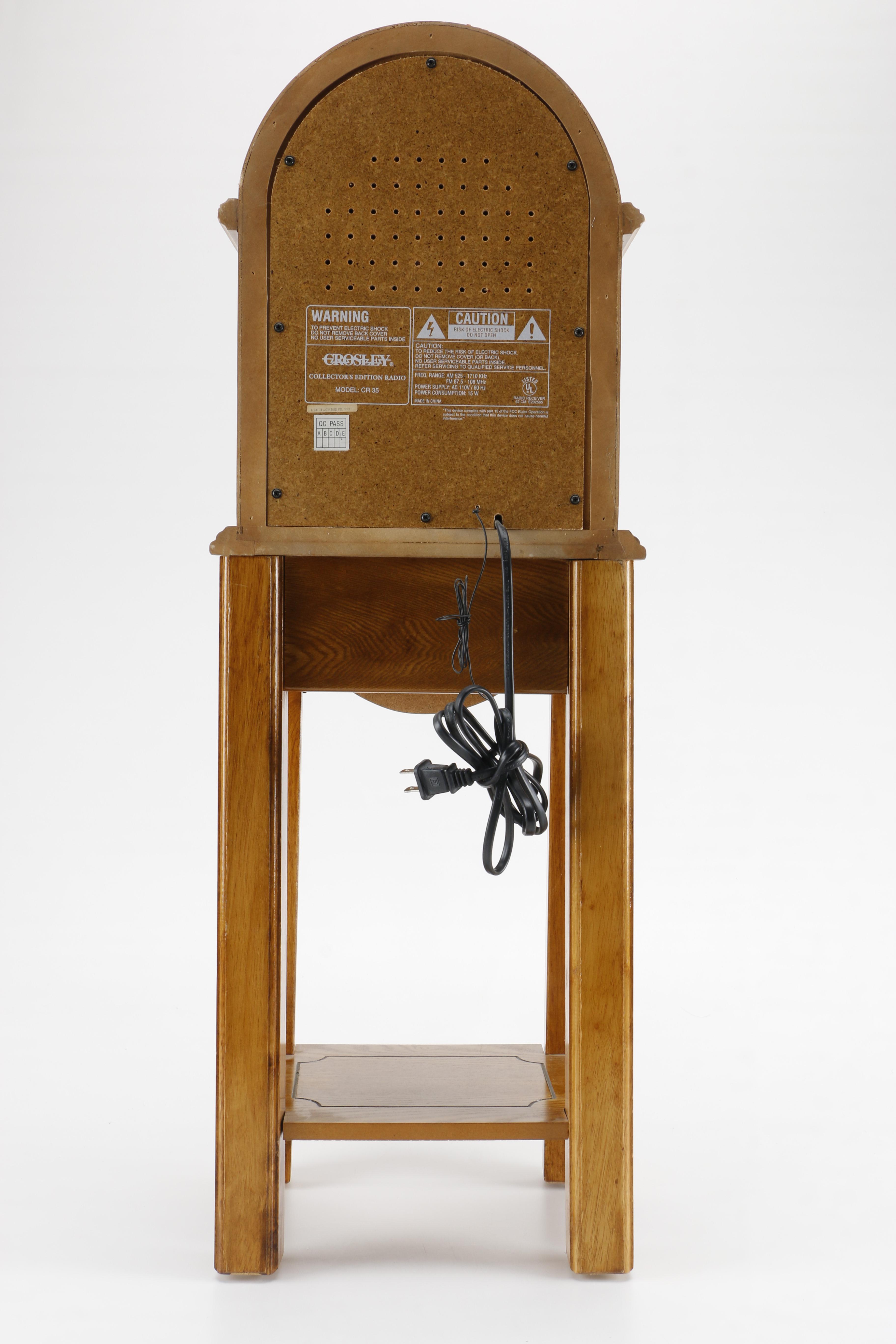 Faux Vintage Crosley Budweiser Collector's Edition Cassette Radio