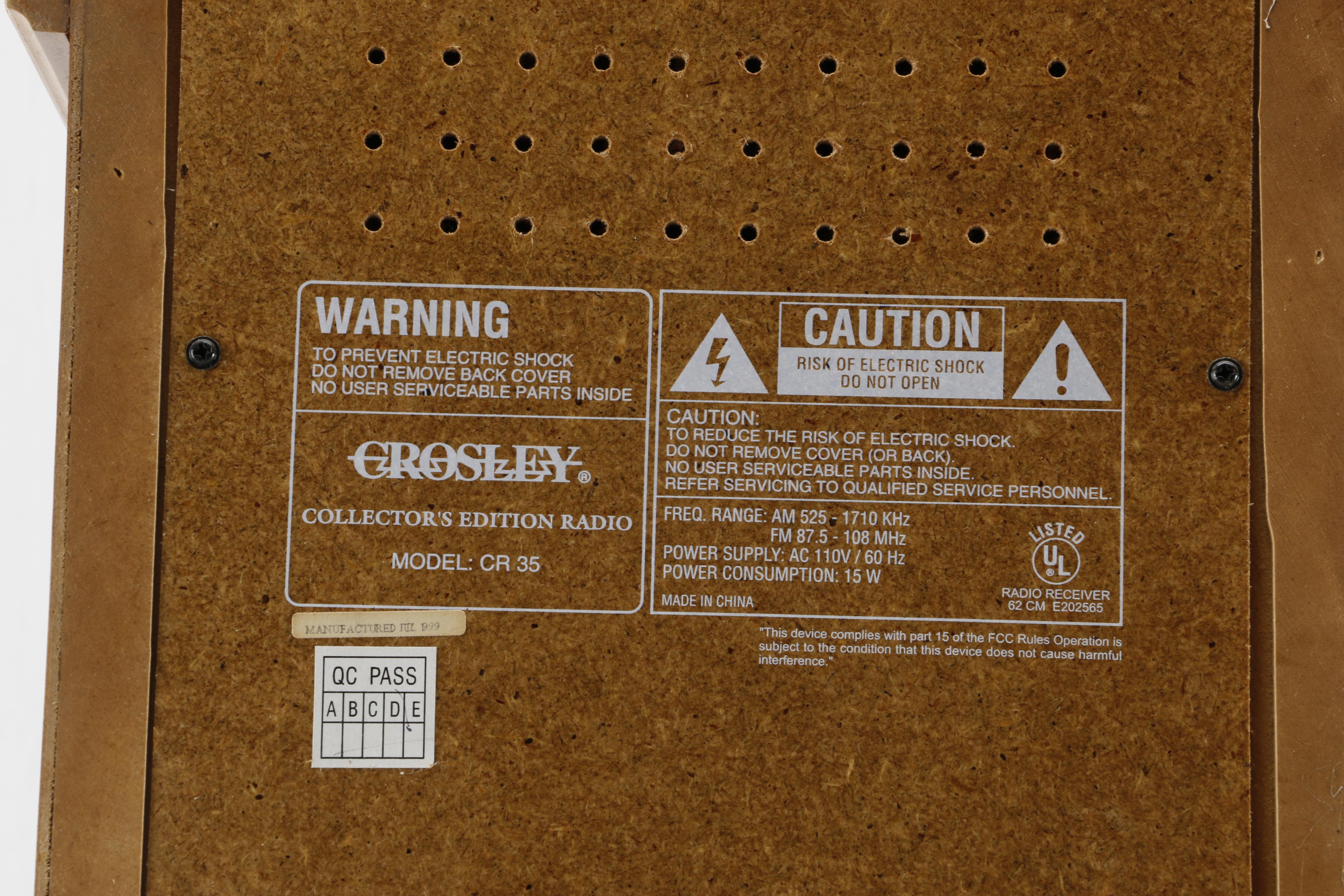 Faux Vintage Crosley Budweiser Collector's Edition Cassette Radio