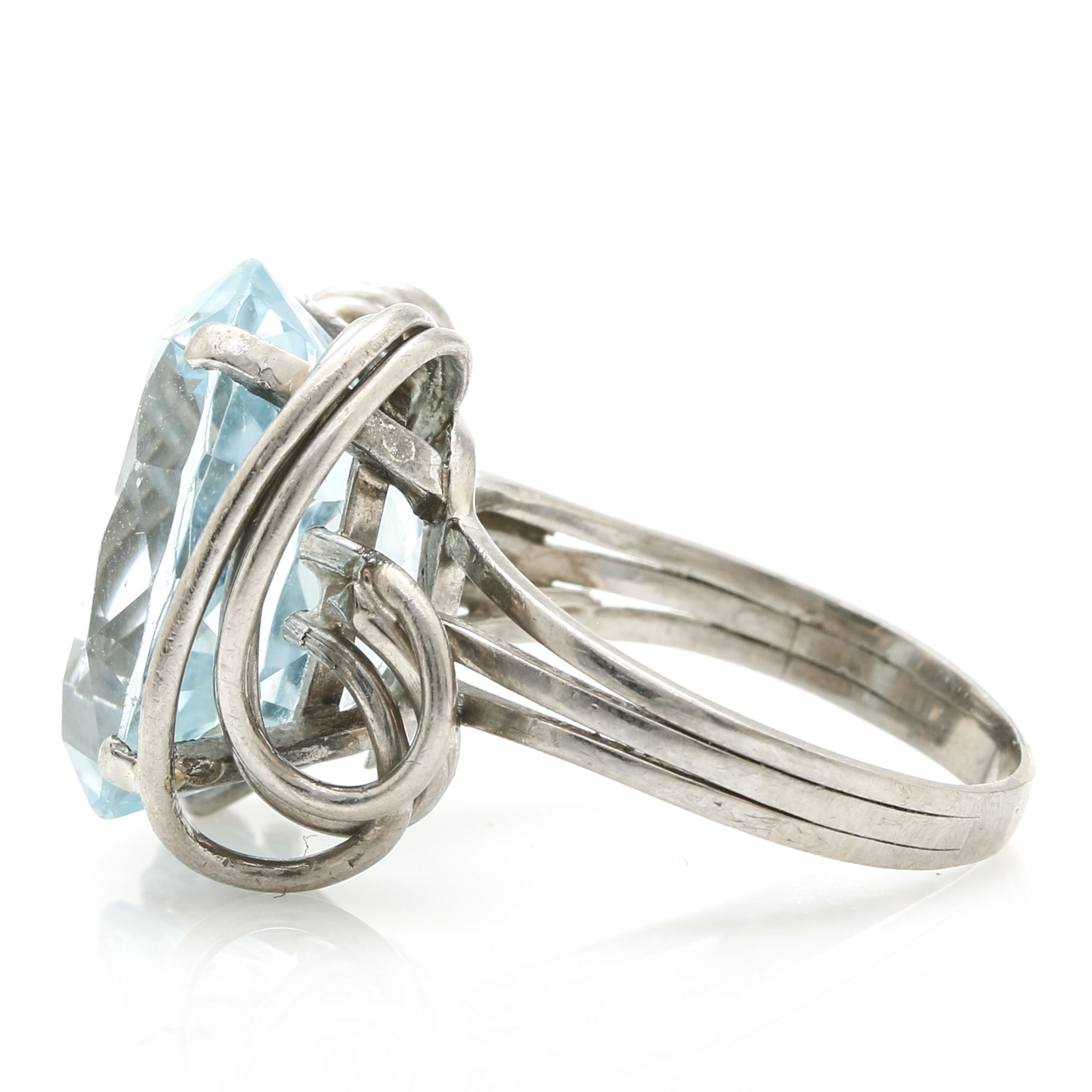 14K White Gold Palladium Plated 14.35 Carat Aquamarine and Diamond Ring