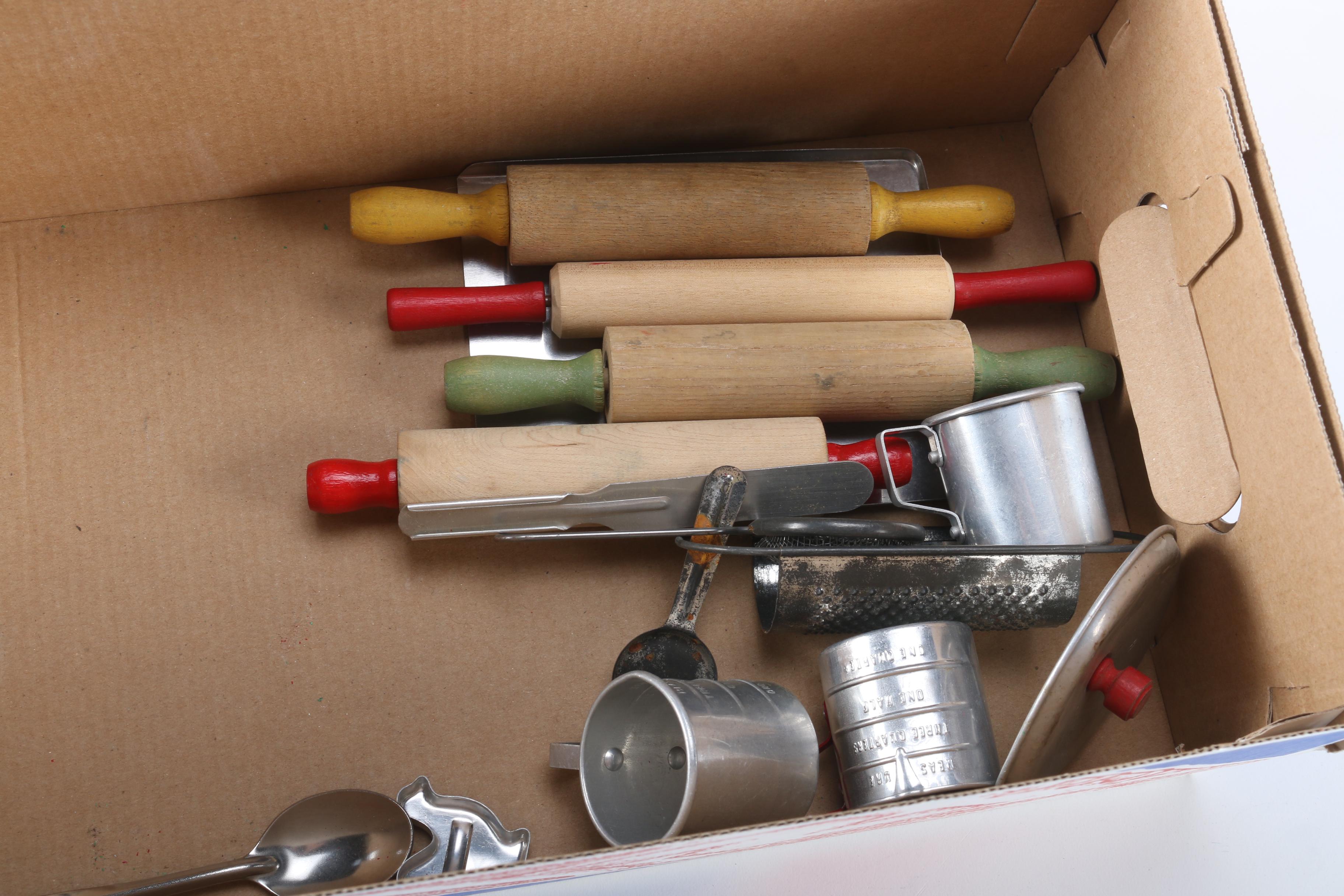 Kitchen Accessories Including a Vintage Mixit Master Jr. Mixer