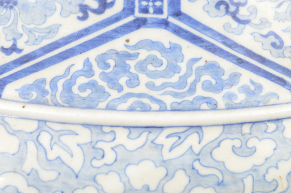 Japanese Meiji Period Imari Style Floor Vase