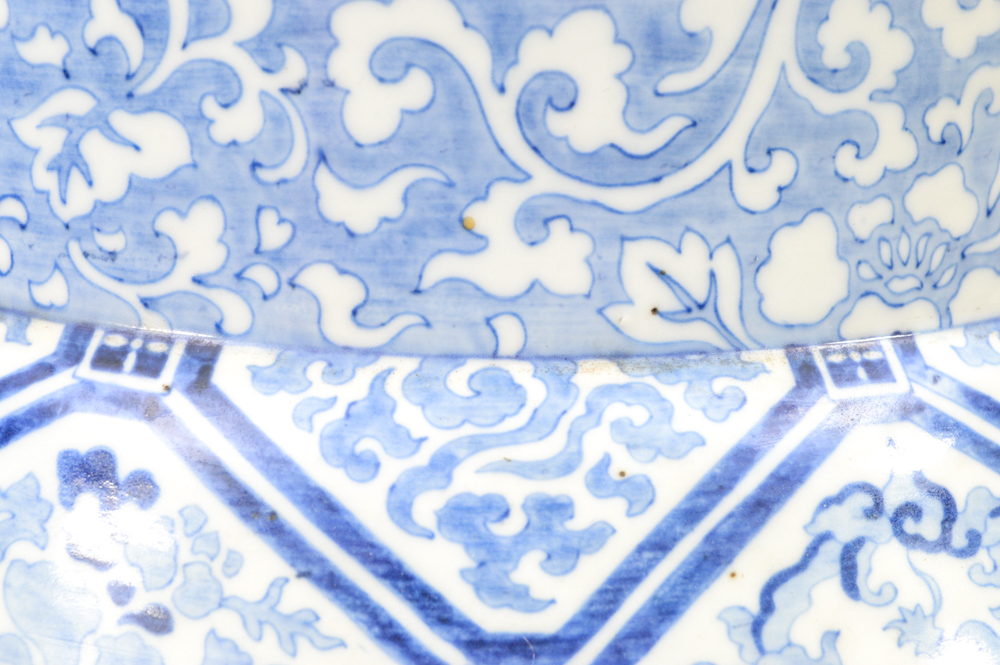 Japanese Meiji Period Imari Style Floor Vase