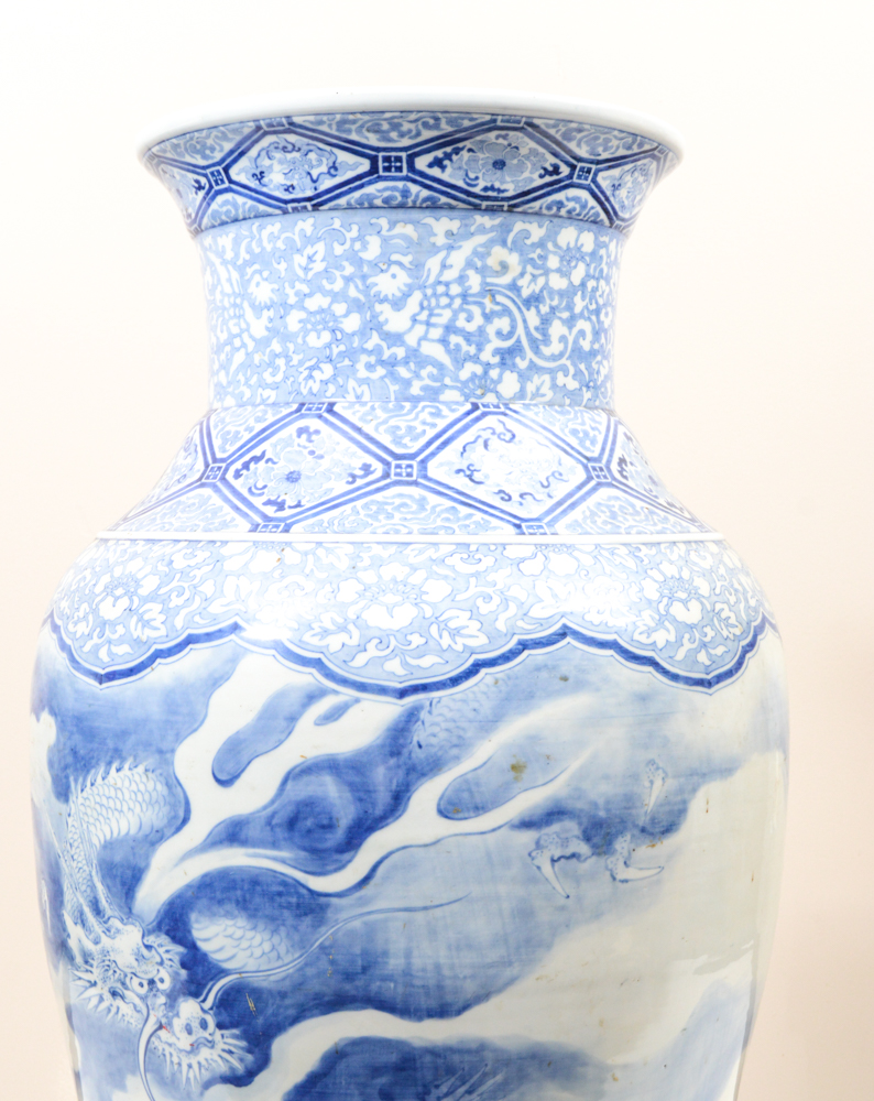 Japanese Meiji Period Imari Style Floor Vase