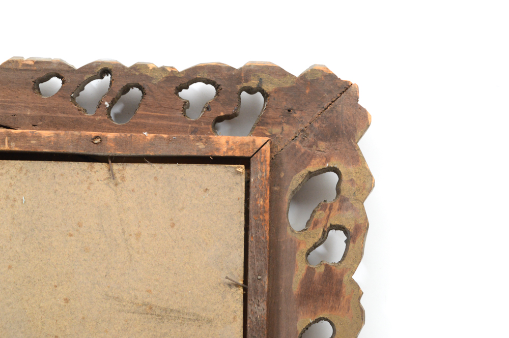 Vintage Gold Tone Frame with Oval Glass