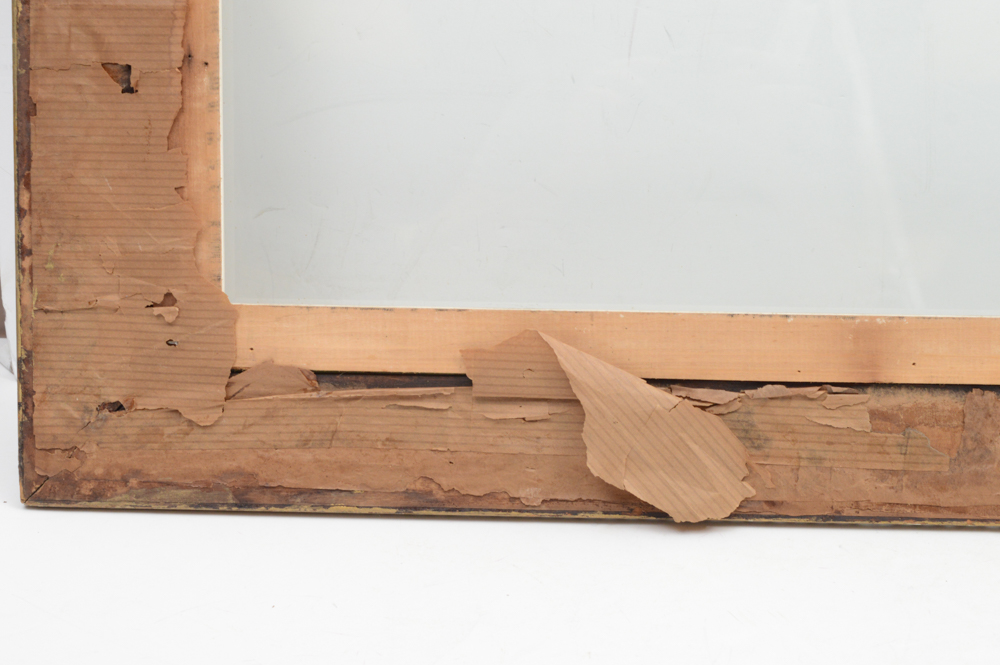 Vintage Ornate Gold Tone Frame with Oak Leaf Decoration