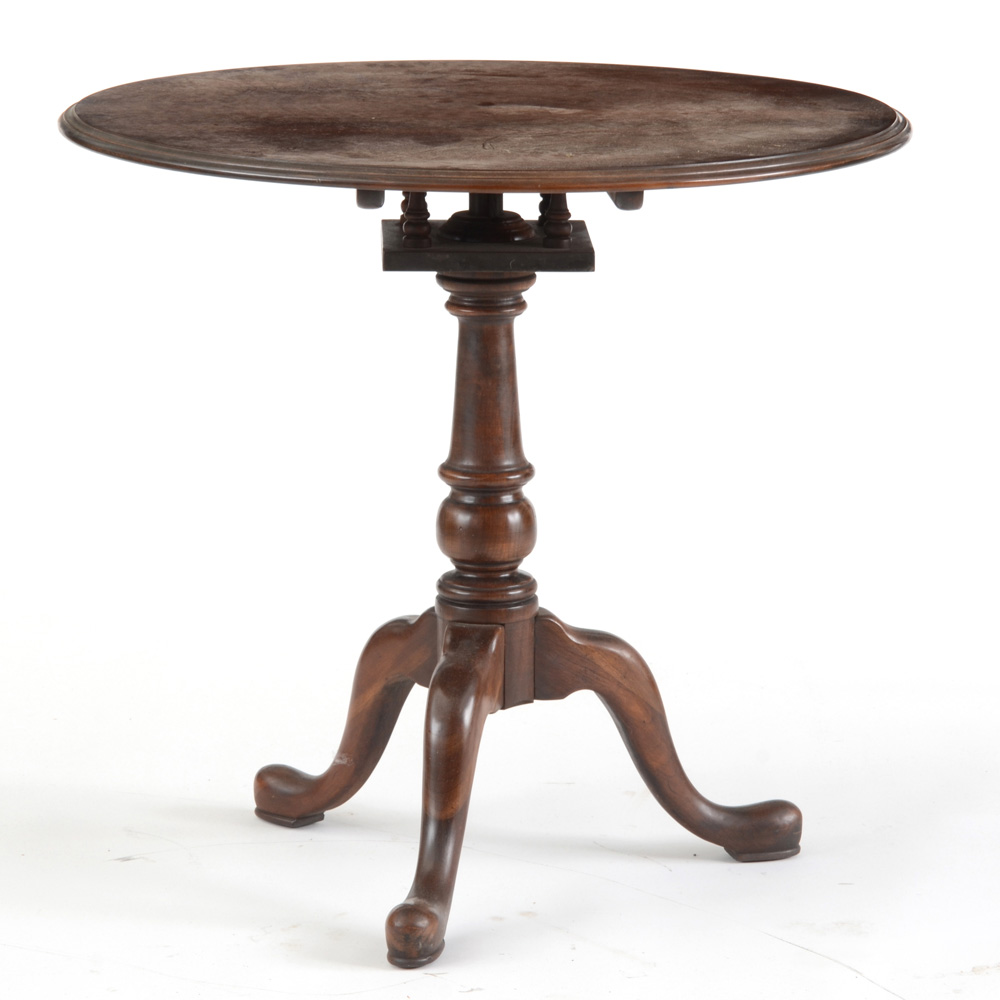 Colonial Style Cherry Tilt-Top Table