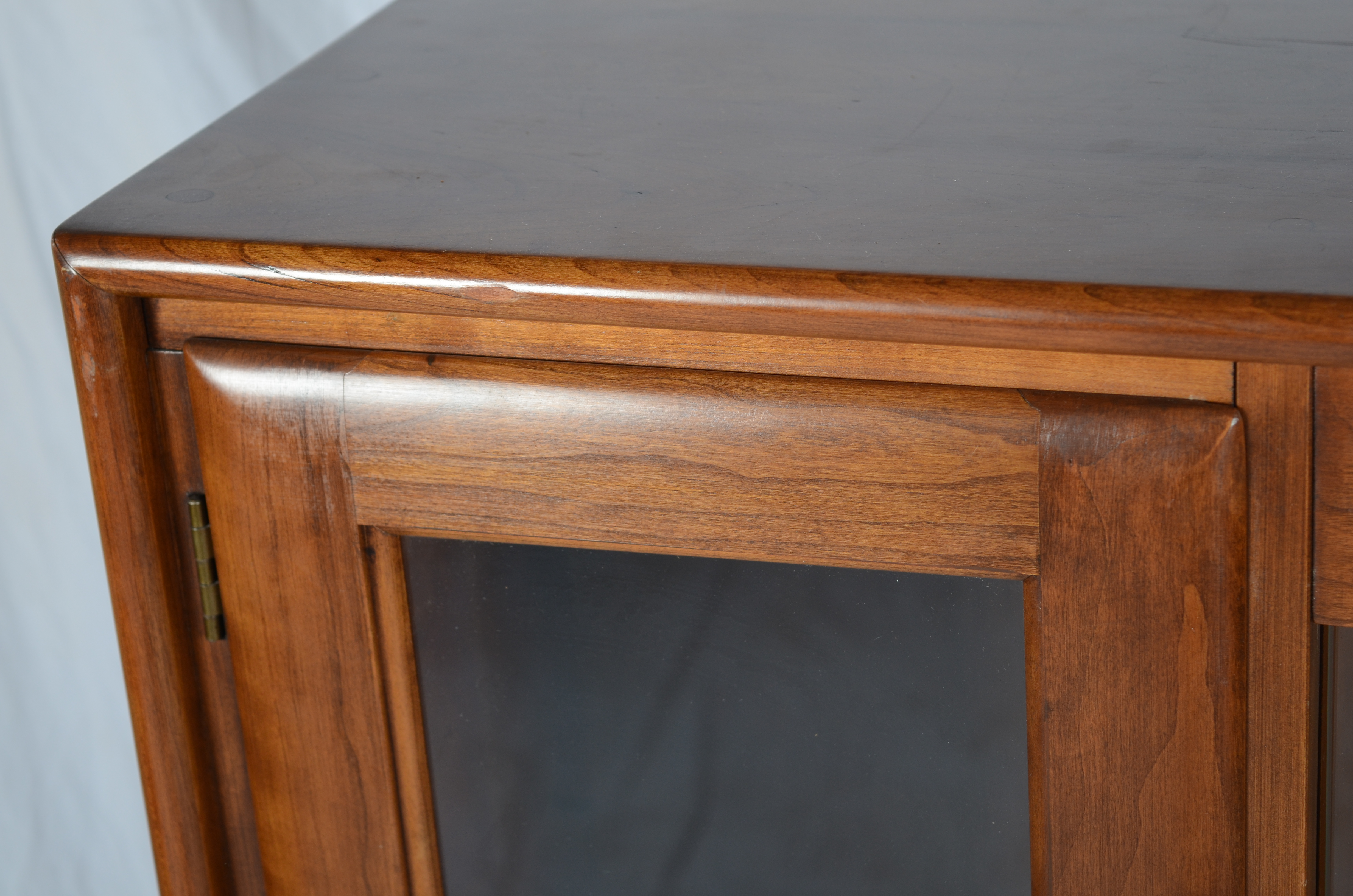 Mid Century Modern Heywood Wakefield "Cliff House" Buffet with China Cabinet