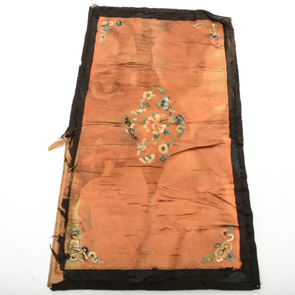 19th Century Chinese Embroided Silk Pipe Pouch