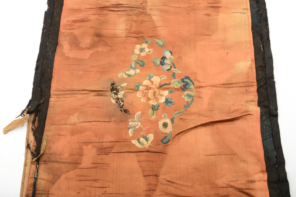 19th Century Chinese Embroided Silk Pipe Pouch