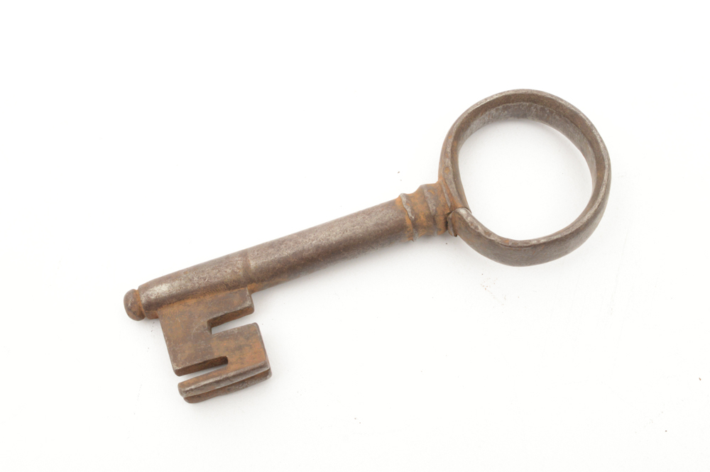 Six Antique Metal Skeleton Keys