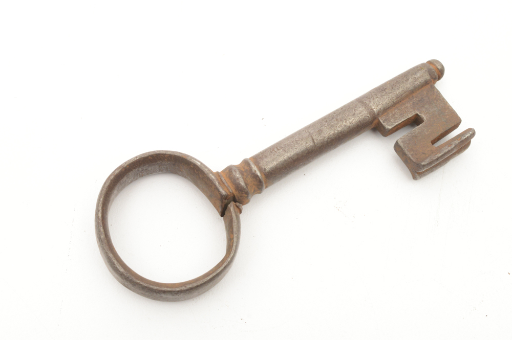 Six Antique Metal Skeleton Keys