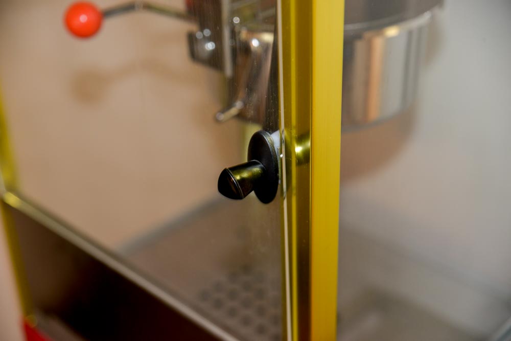 Vintage Style Popcorn Maker with Accessories