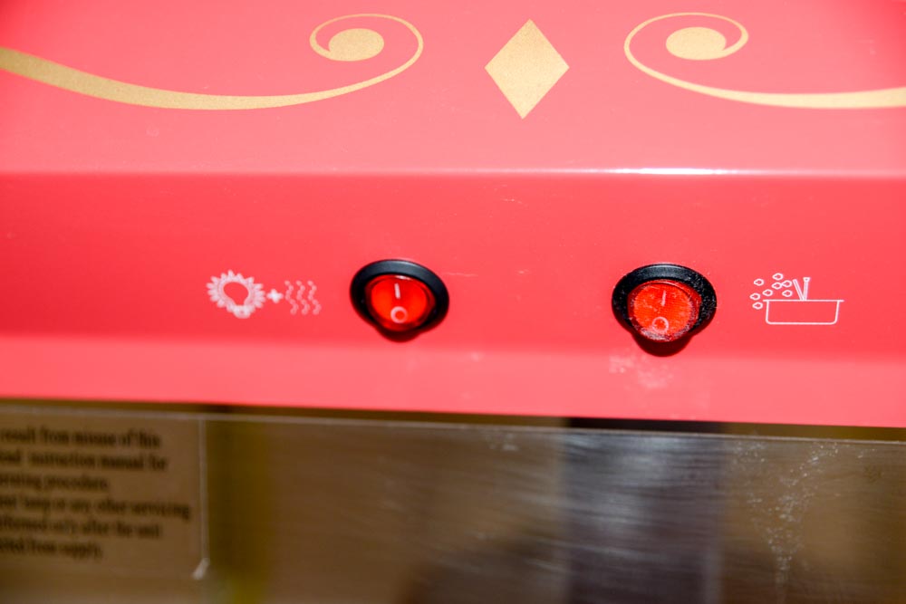 Vintage Style Popcorn Maker with Accessories