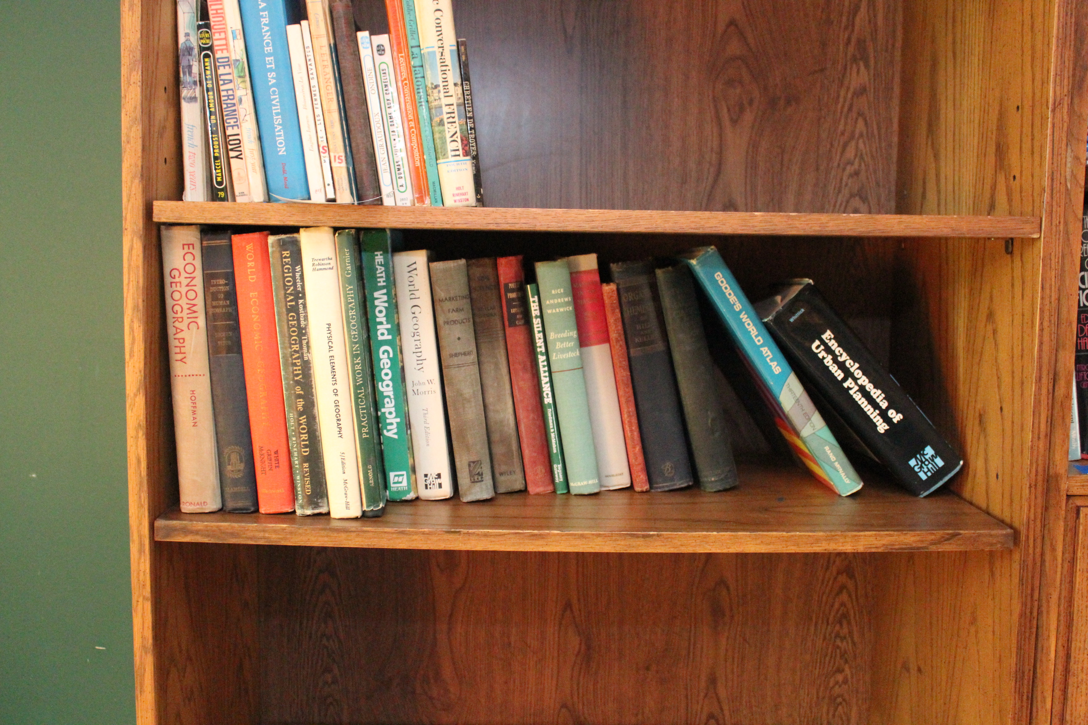 Agricultural and Geographical Books