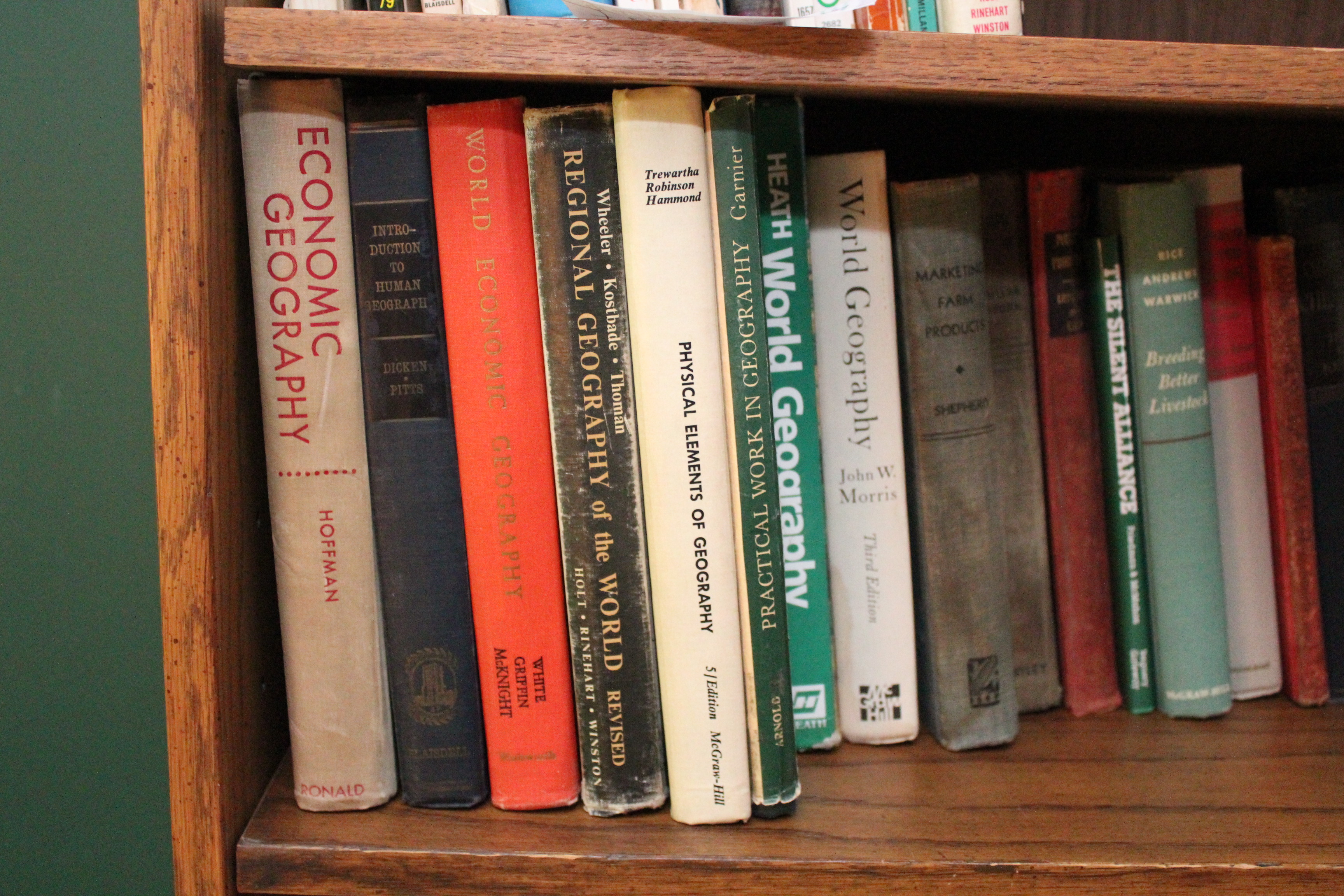 Agricultural and Geographical Books