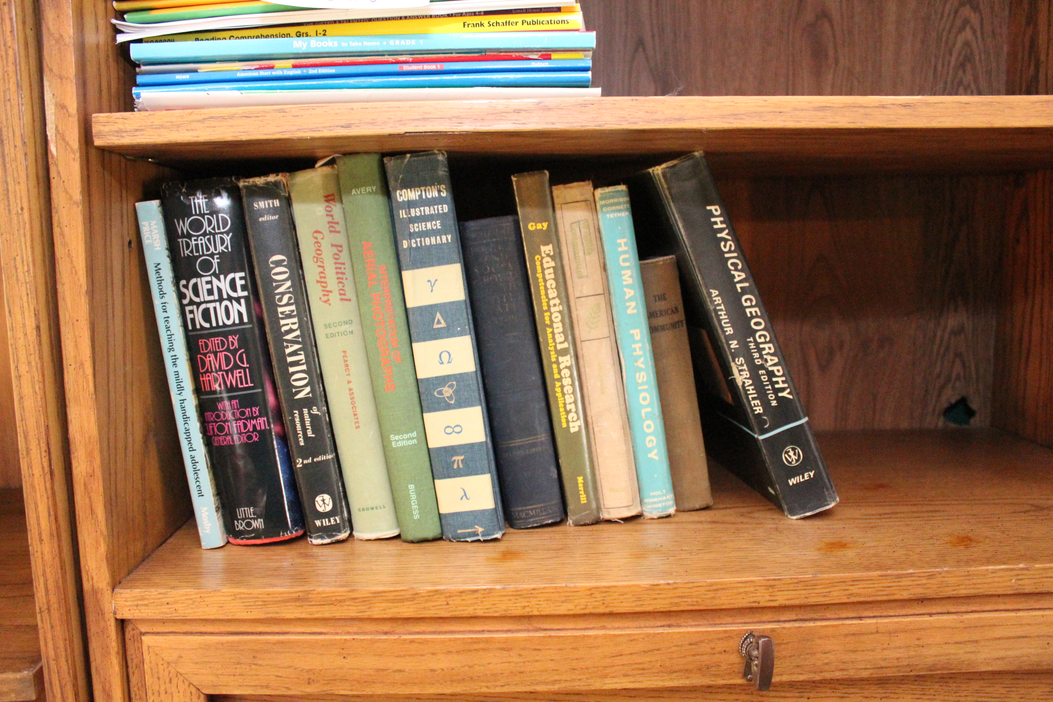 Scientific and Social Books