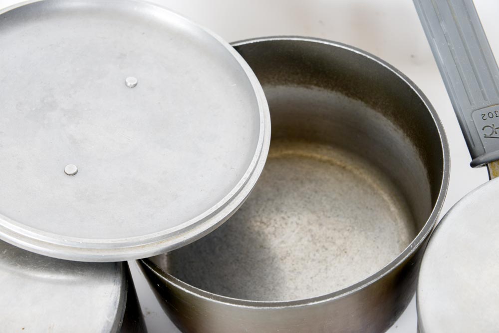 Set of Three Magnalite Pots