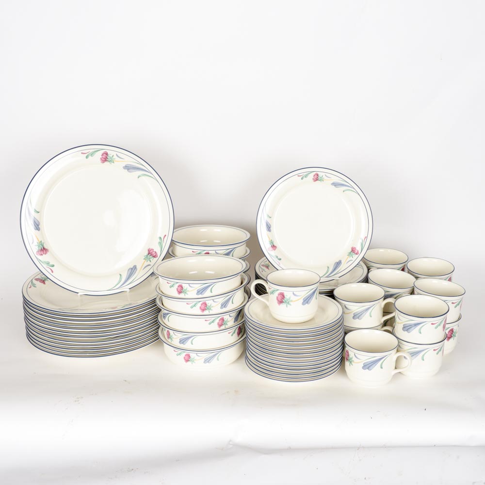 Lenox "Poppies on Blue" Chinastone Set