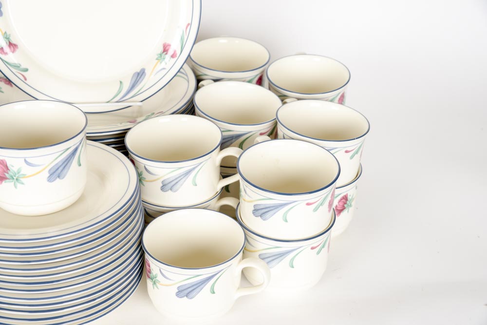 Lenox "Poppies on Blue" Chinastone Set