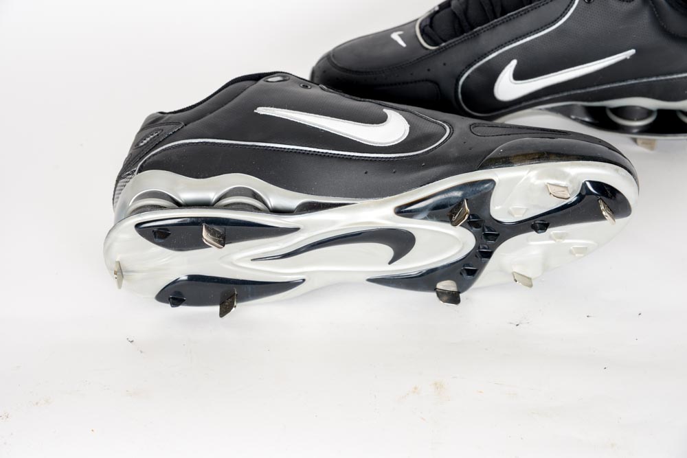 Men's Nike Shox Monster Cleats
