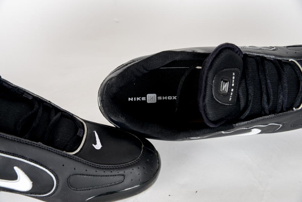 Men's Nike Shox Monster Cleats