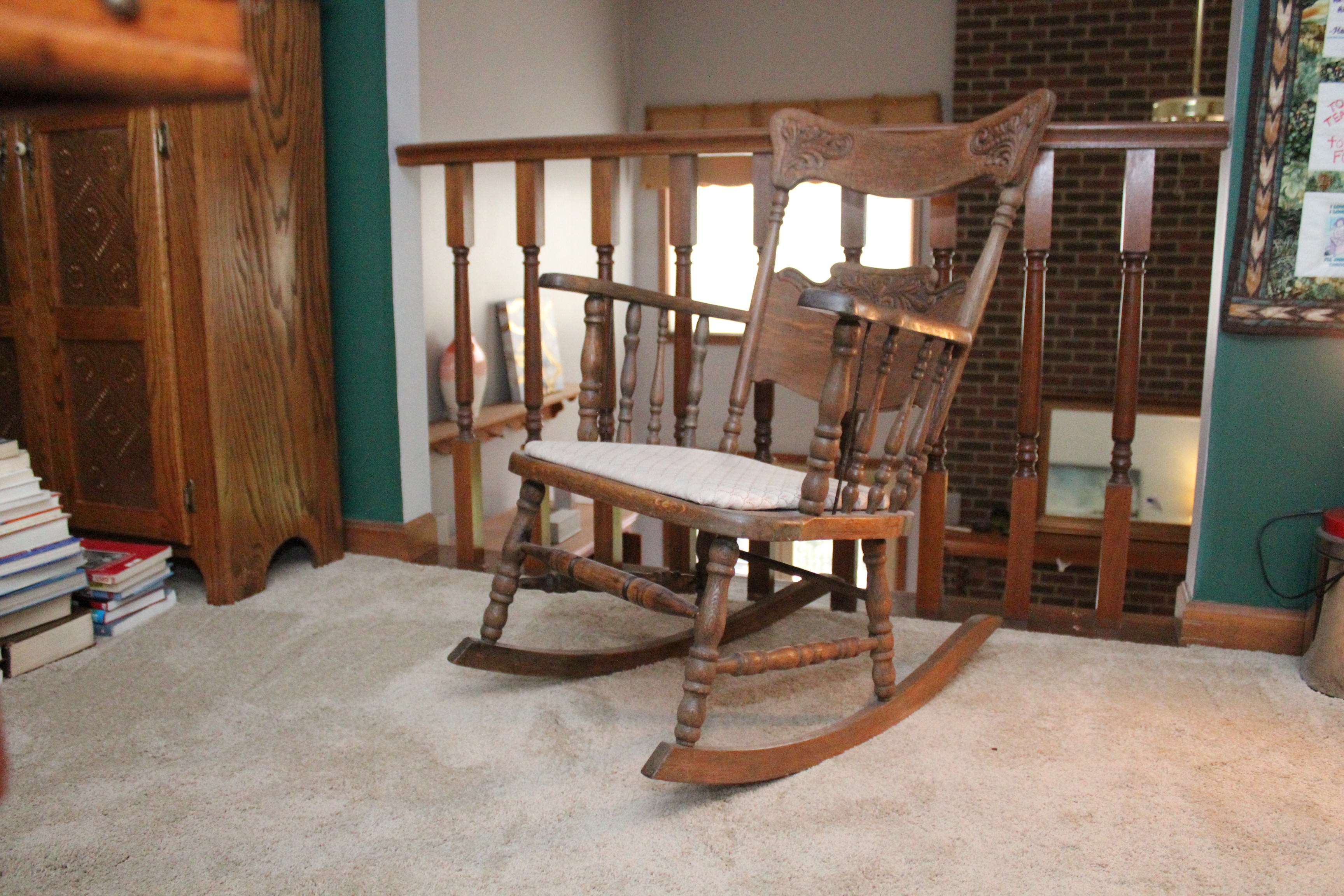Wooden Rocking Chair