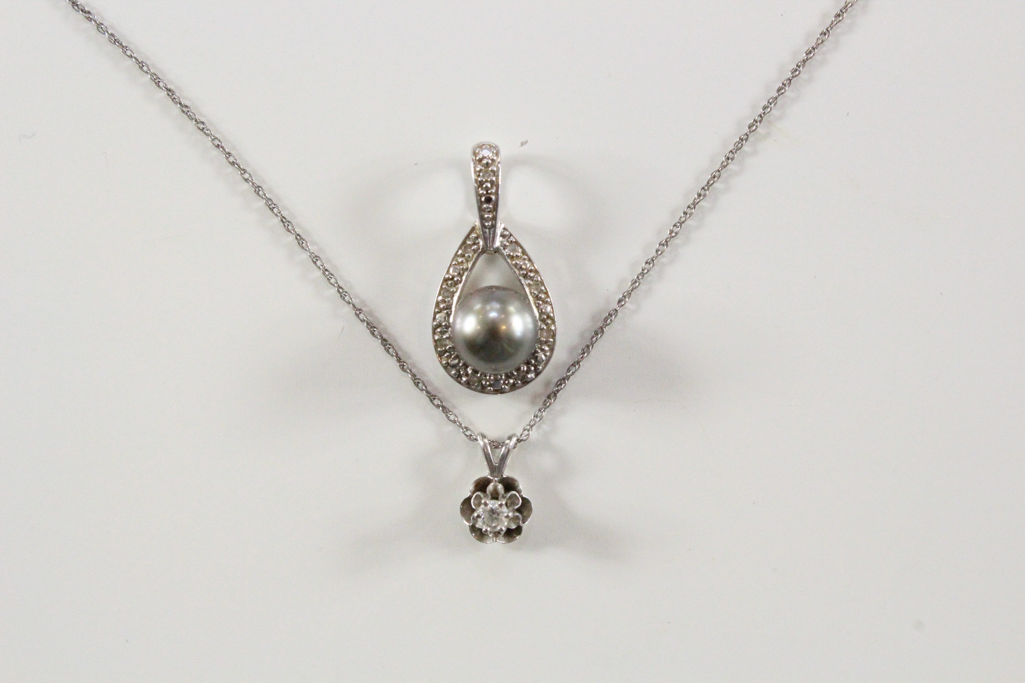 14K White Gold Pendant Necklace and Tahitian Black Pearl Pendant