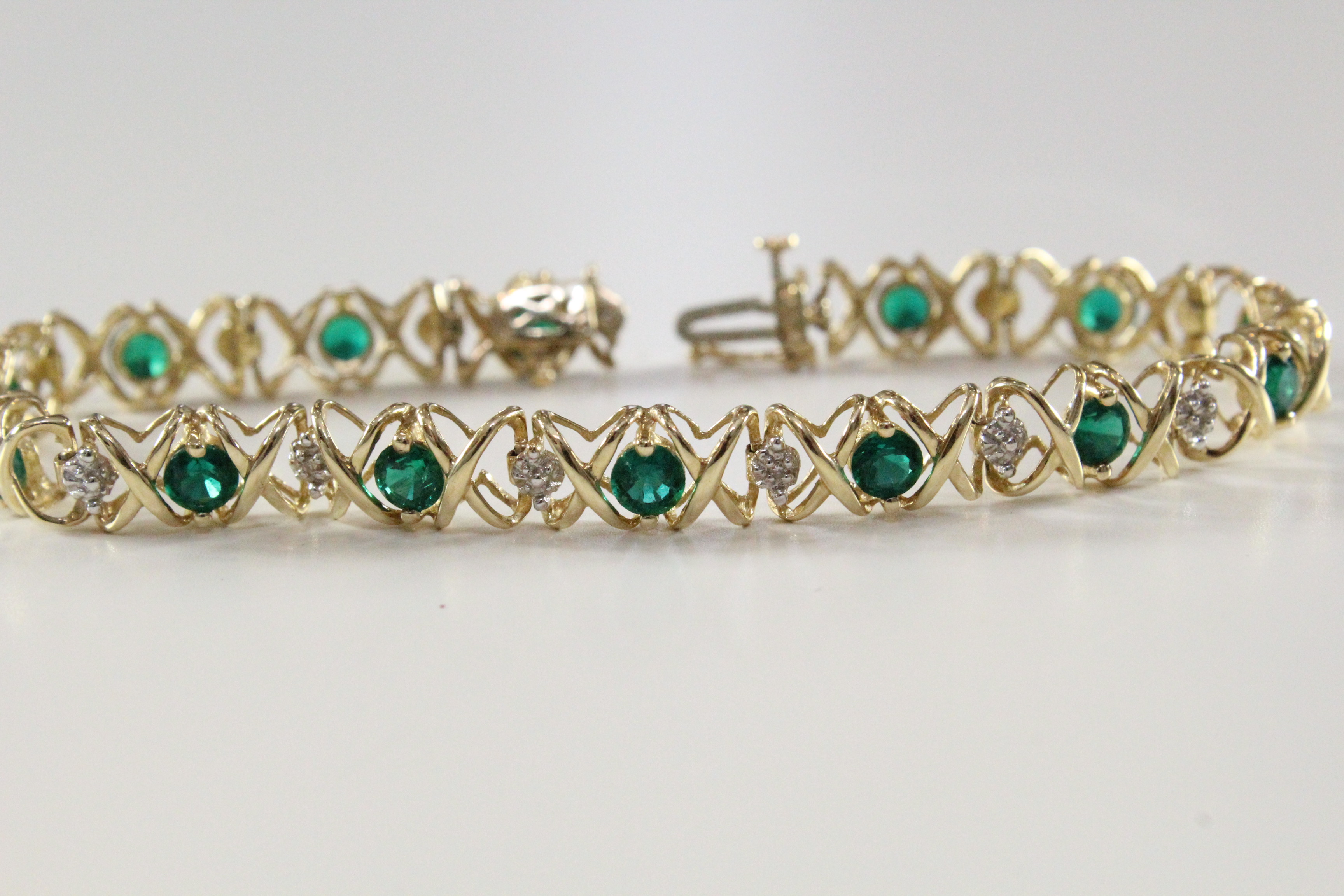 10K Yellow Gold and Diamond Bracelet