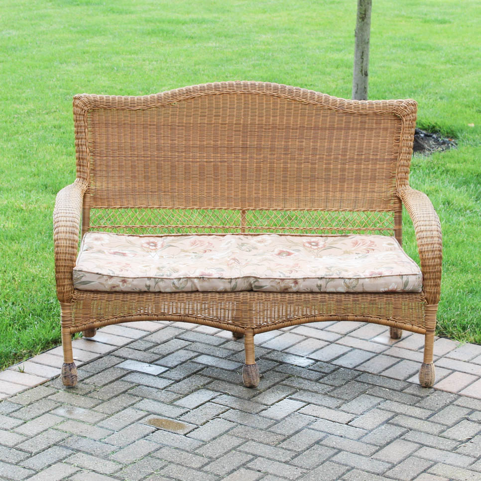 Bellini Wicker Loveseat
