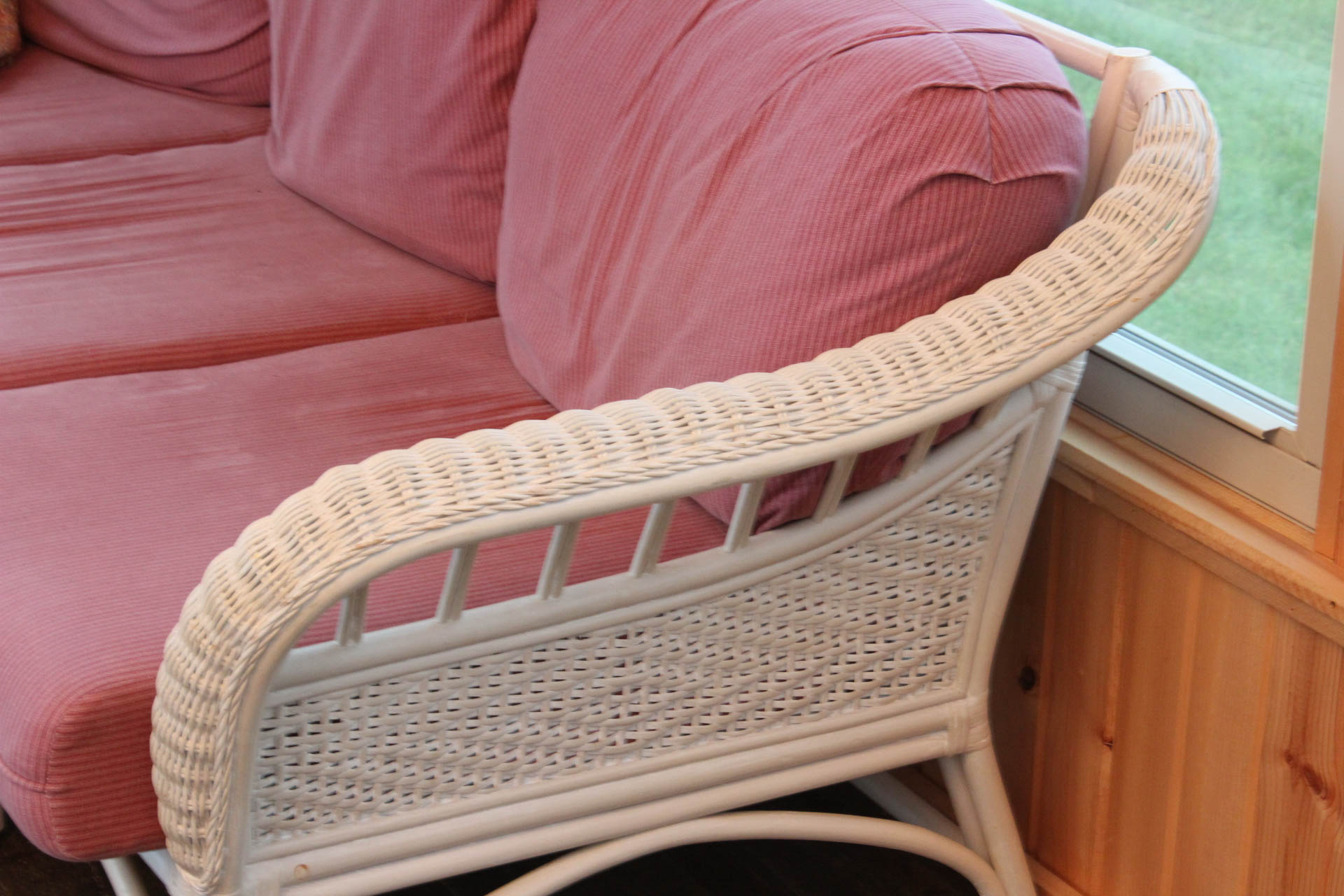 Acacia Home & Gardens Wicker Sofa