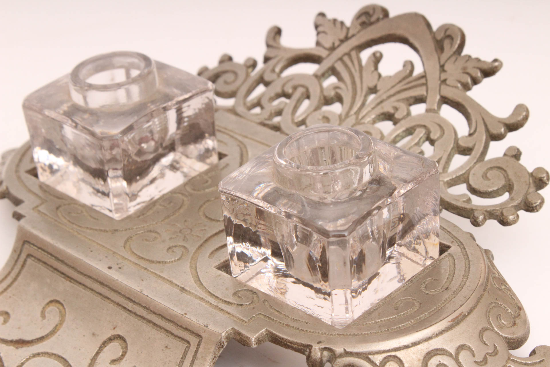 National Bronze and Iron Works Art Noveau Double Inkwell