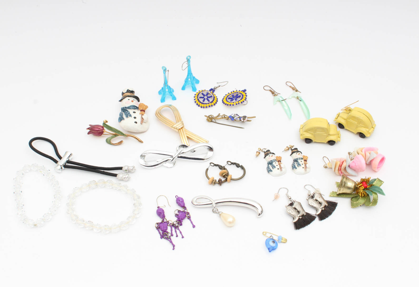 Wood Jewelry Chest With Vintage Jewelry