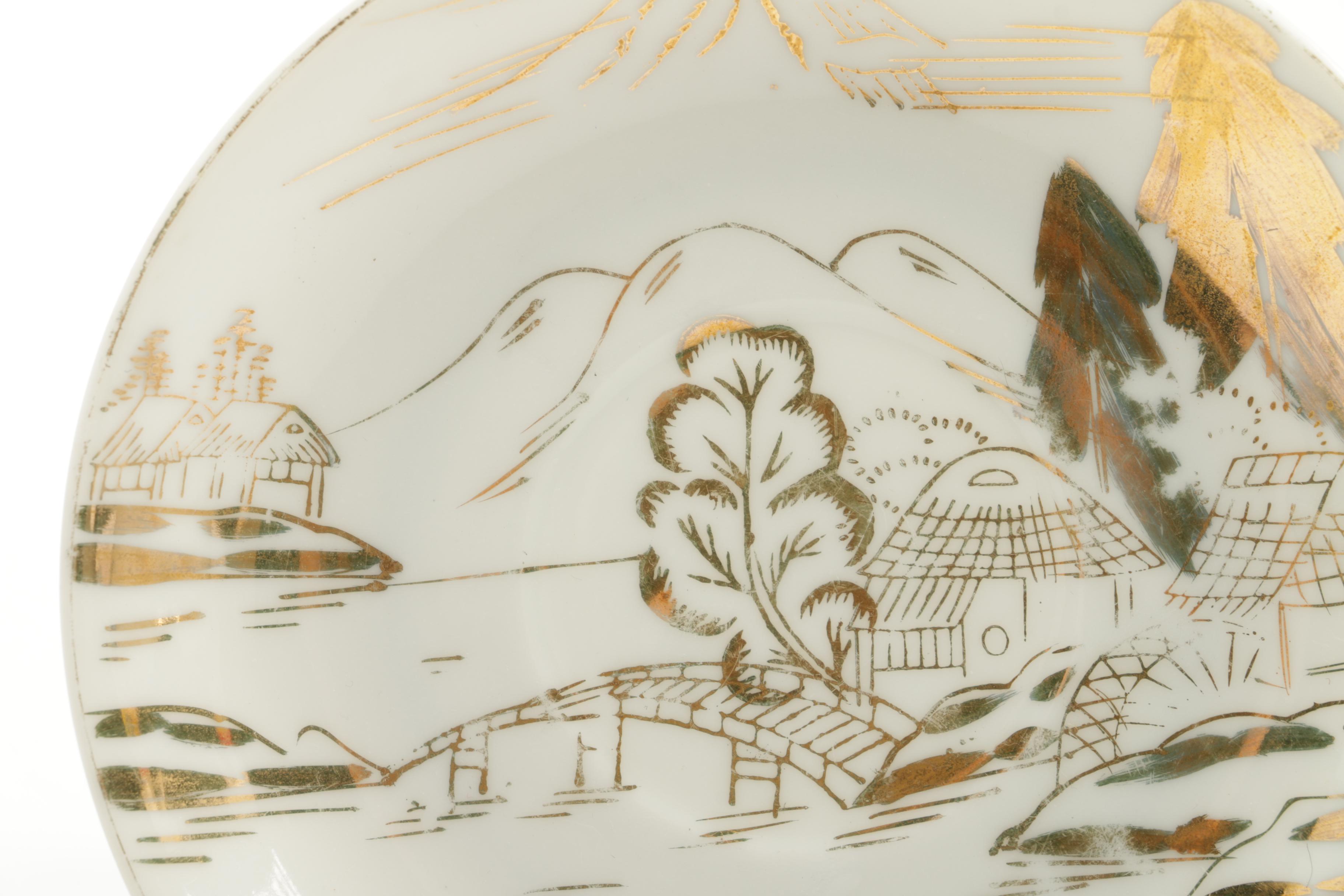 Japanese Kutani Gold and White Ceramic Tea Set