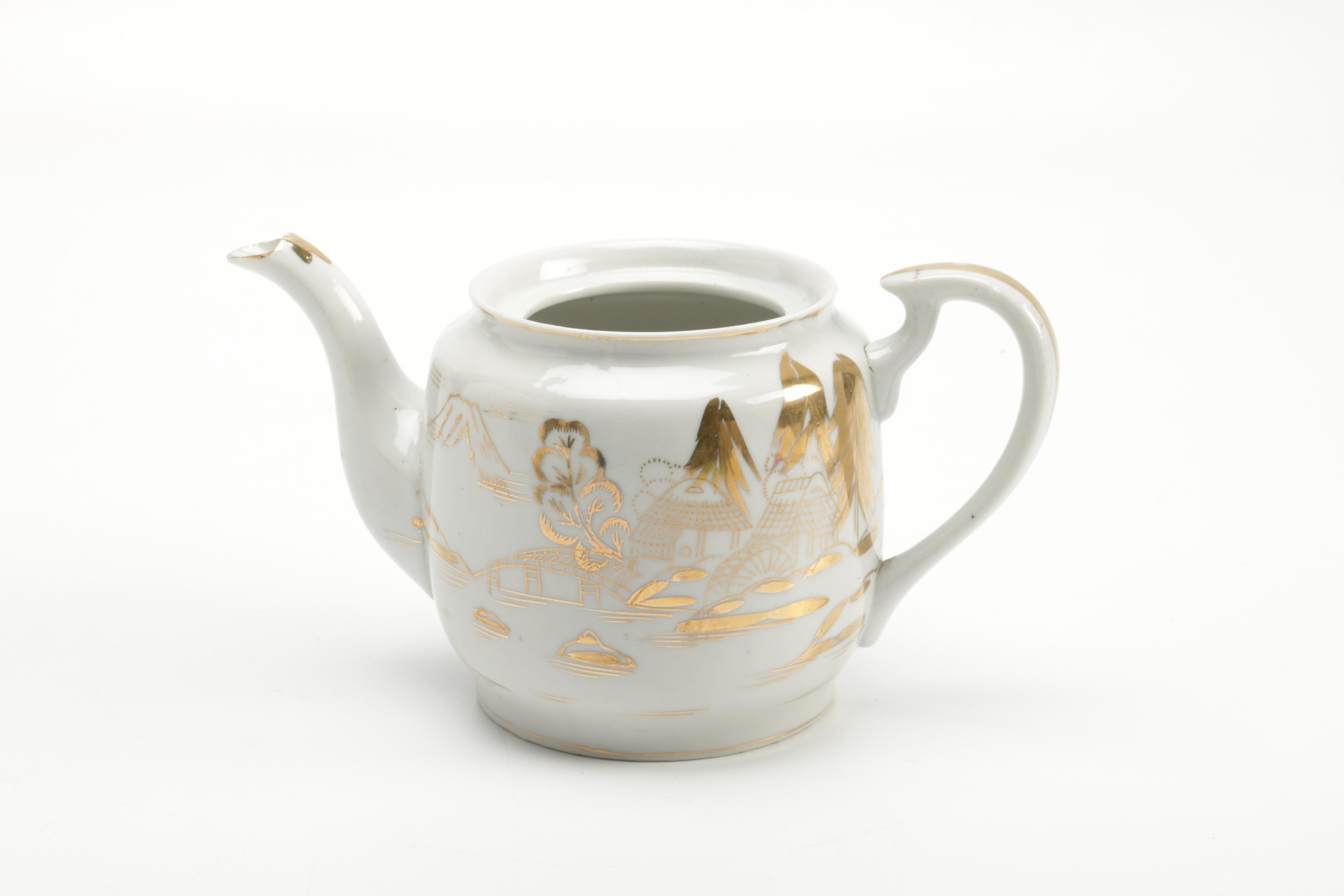 Japanese Kutani Gold and White Ceramic Tea Set