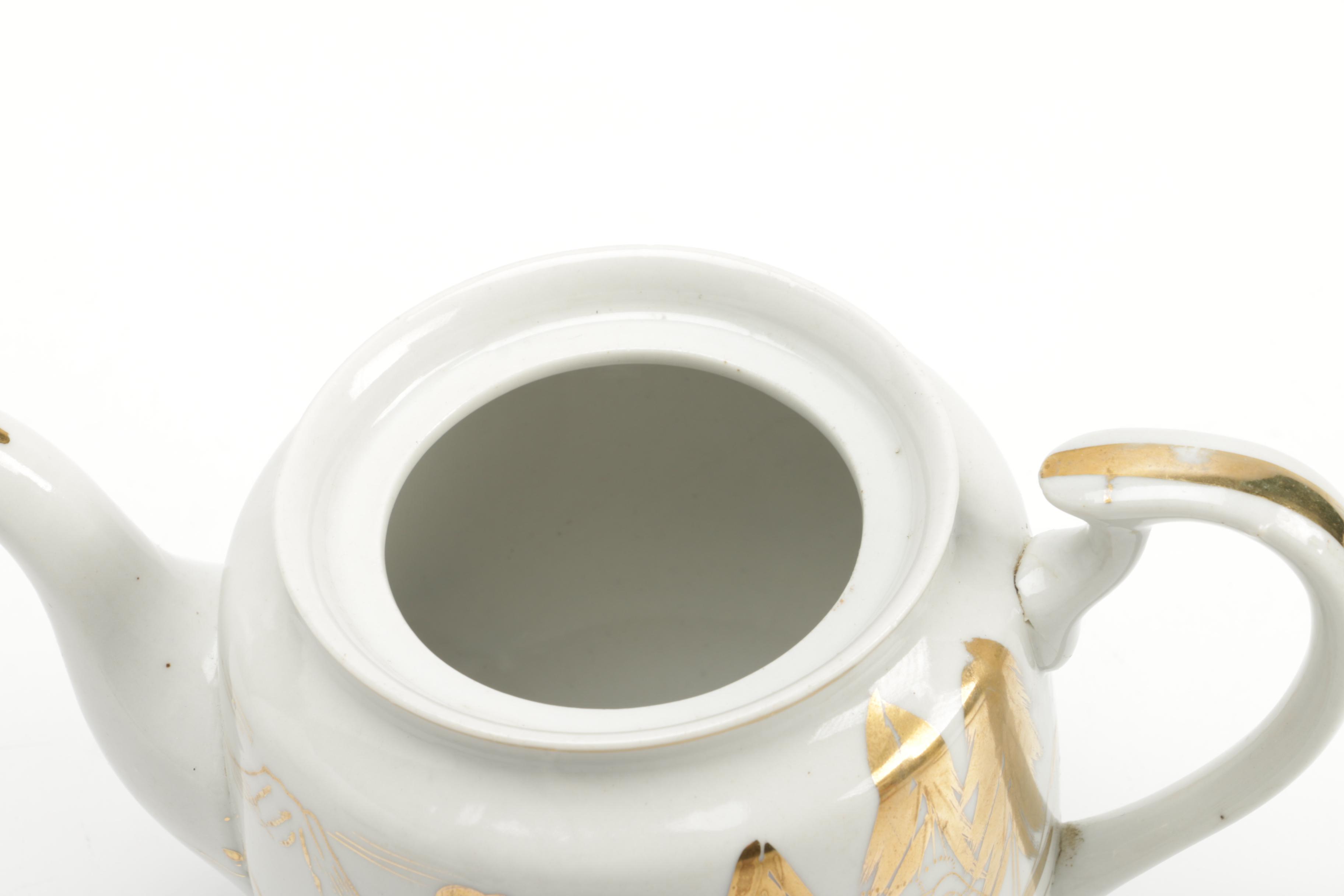 Japanese Kutani Gold and White Ceramic Tea Set