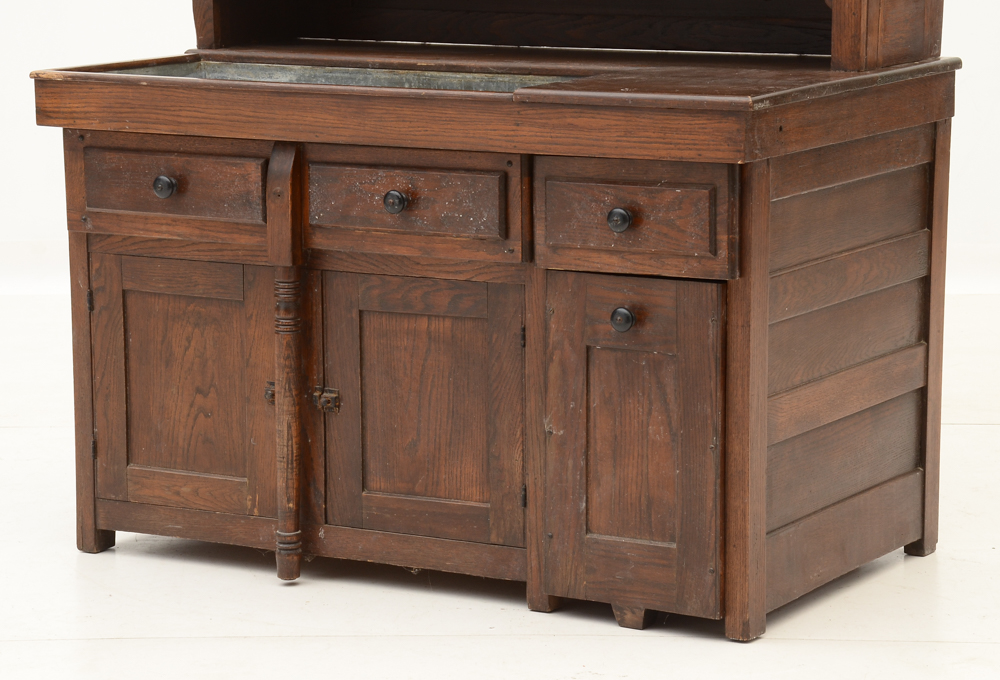 Victorian Oak Cupboard-on-Dry Sink
