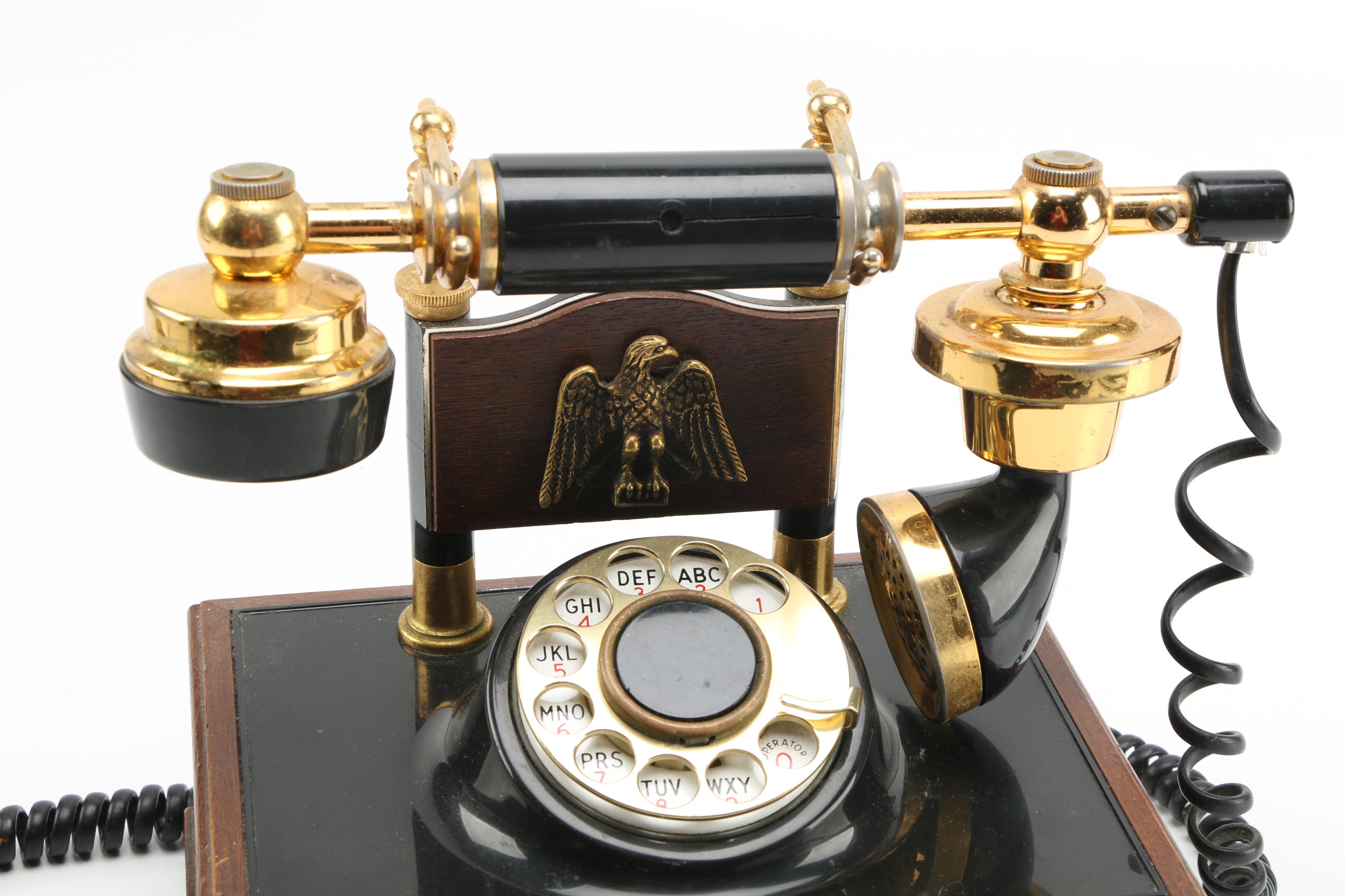 Deco-Tel Rotary Telephone