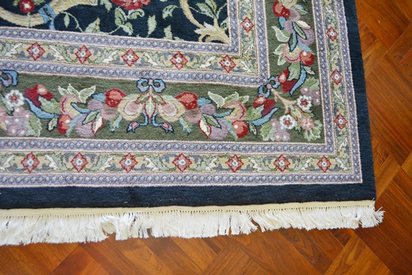 Power Loomed French Horn Wool Area Rug