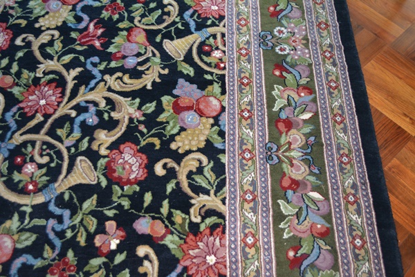 Power Loomed French Horn Wool Area Rug