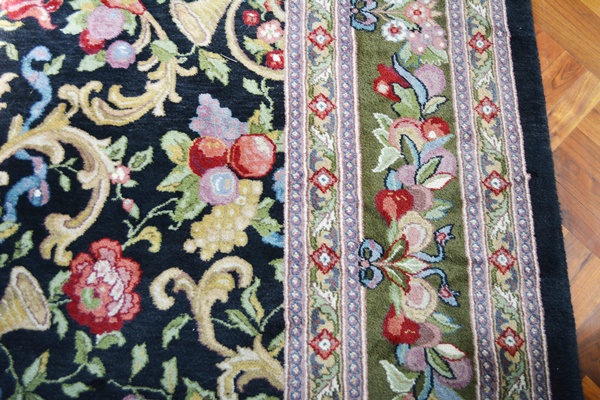 Power Loomed French Horn Wool Area Rug