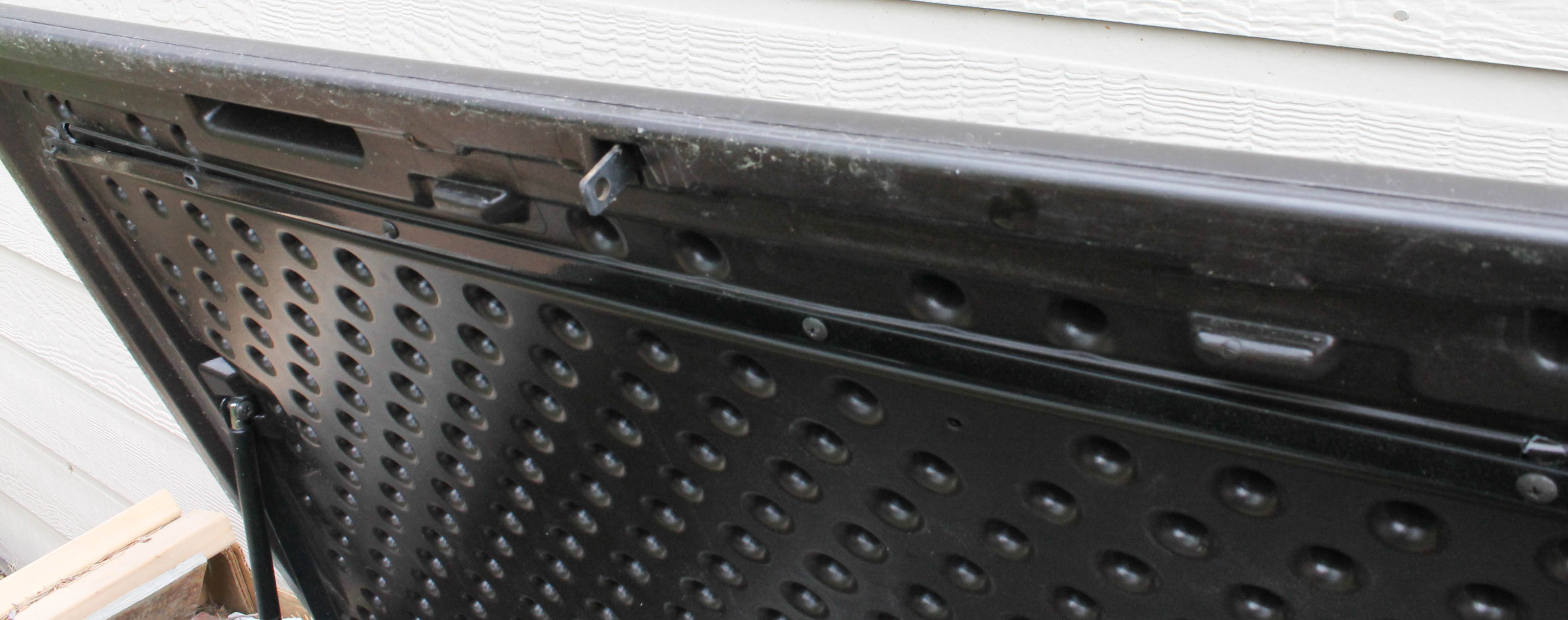 Pair of Suncast Large Outdoor Storage Bins