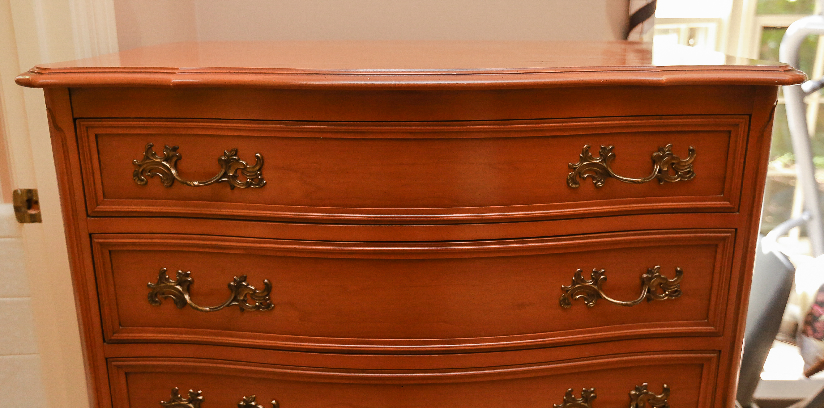 Sherrill Furniture French Provincial-Style Chest of Drawers