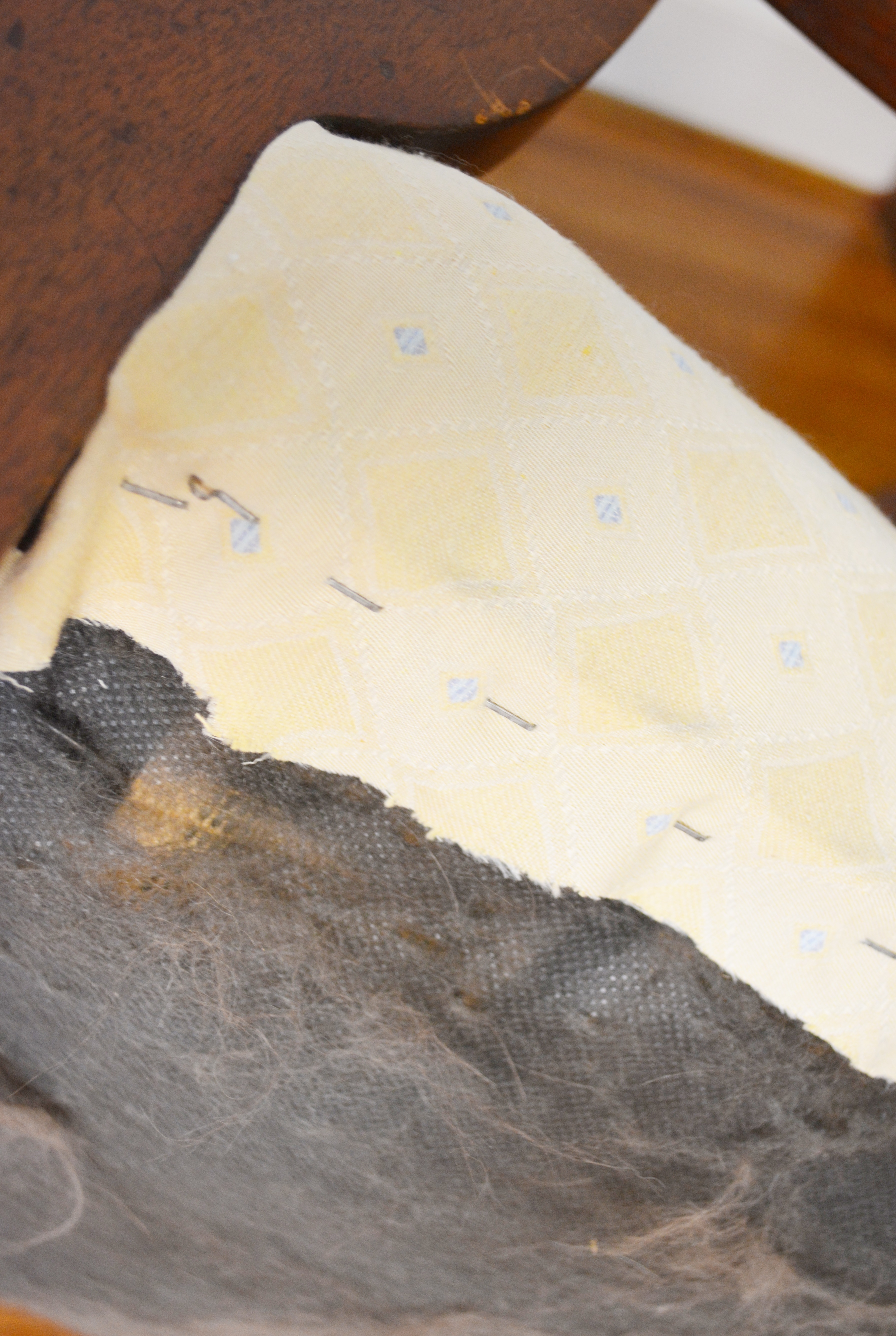 Antique Hepplewhite Style Armchair