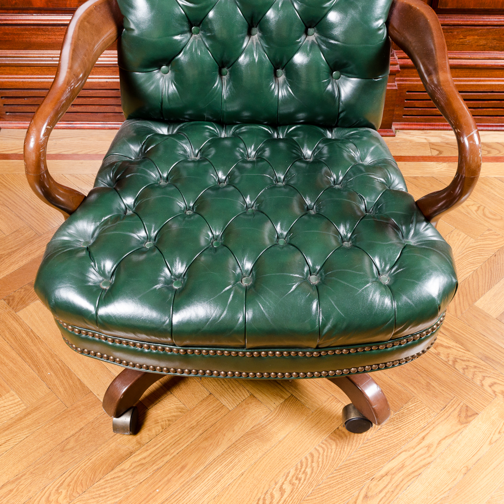 Vintage Tufted Green Leather Office Chair