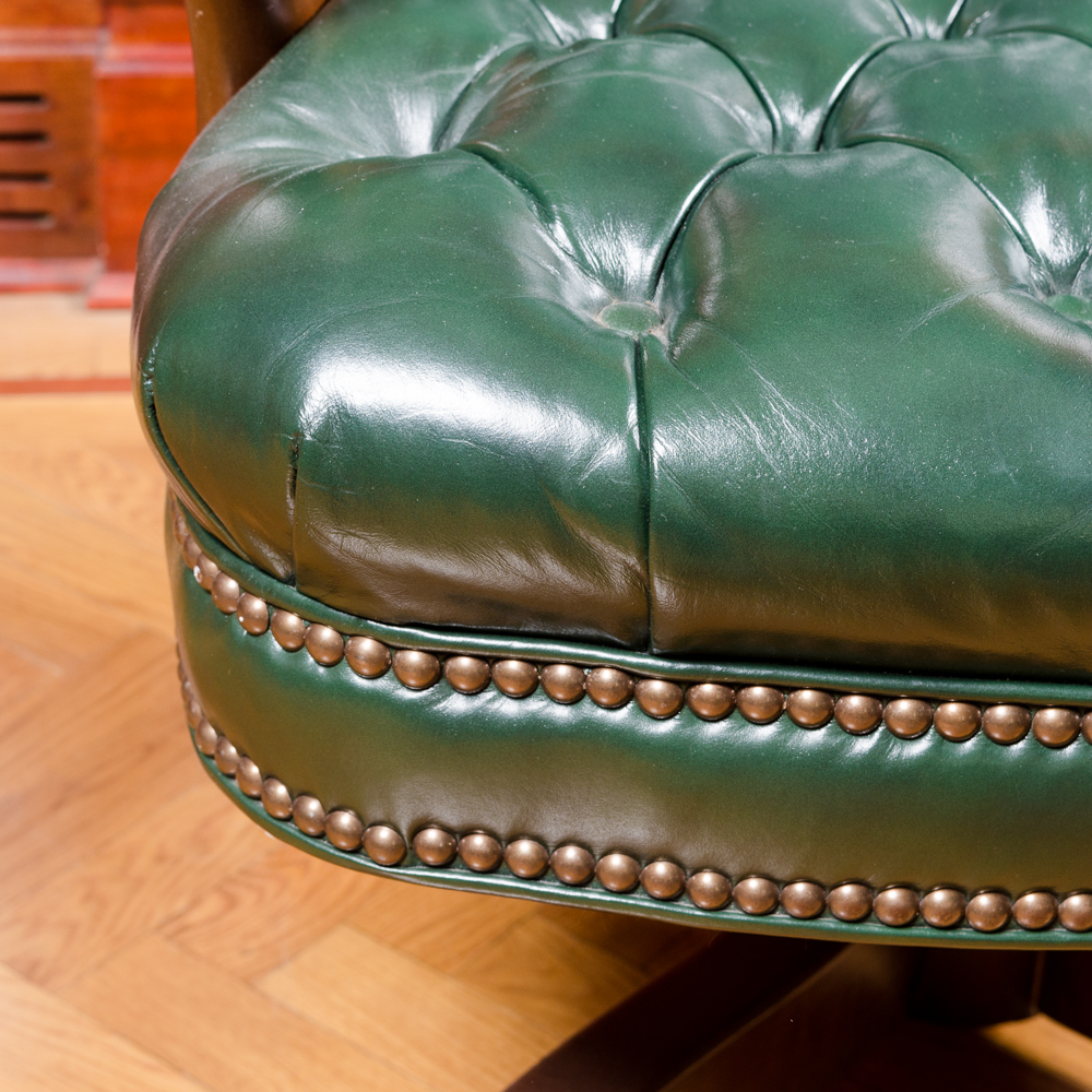 Vintage Tufted Green Leather Office Chair