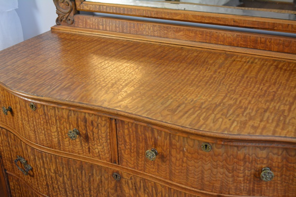 Antique Serpentine Quilted Maple Dresser With Mirror