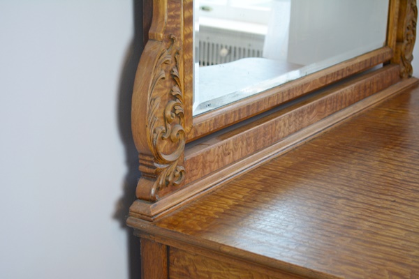 Antique Serpentine Quilted Maple Dresser With Mirror