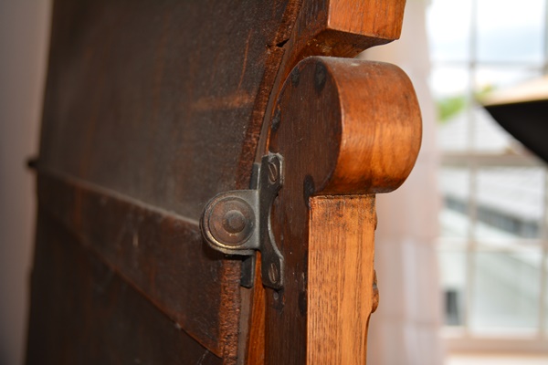 Antique Serpentine Quilted Maple Dresser With Mirror