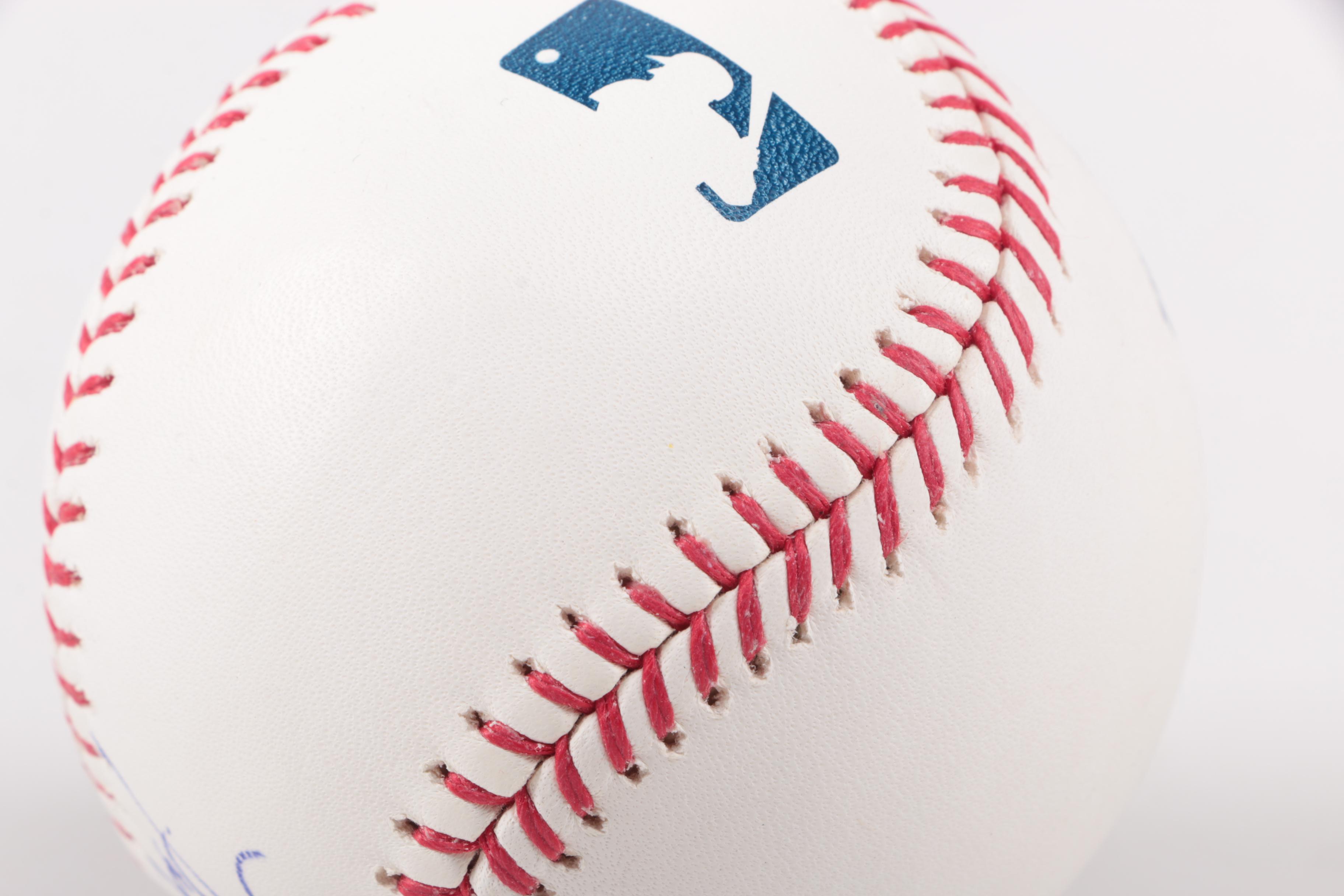 Fred McGriff Autographed Baseball